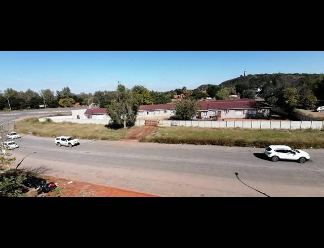 2 BEDROOM FLAT FOR SALE IN ELANDSHEUWEL